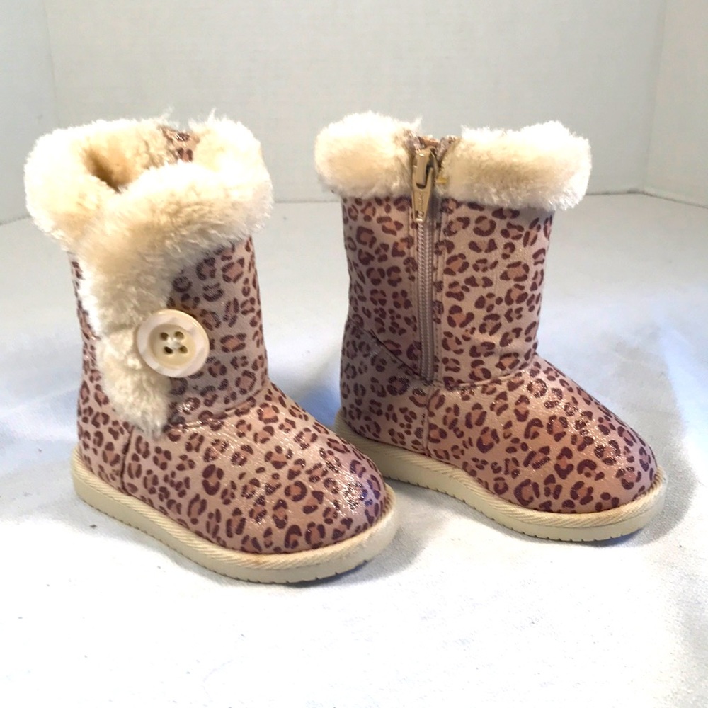 Cherokee Toddler Girls Glitter Leopard Print Vegan and Faux Fur Winter Boots